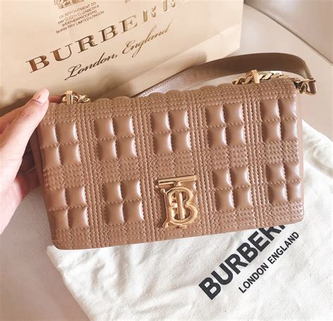 burberry 包 包 2019
